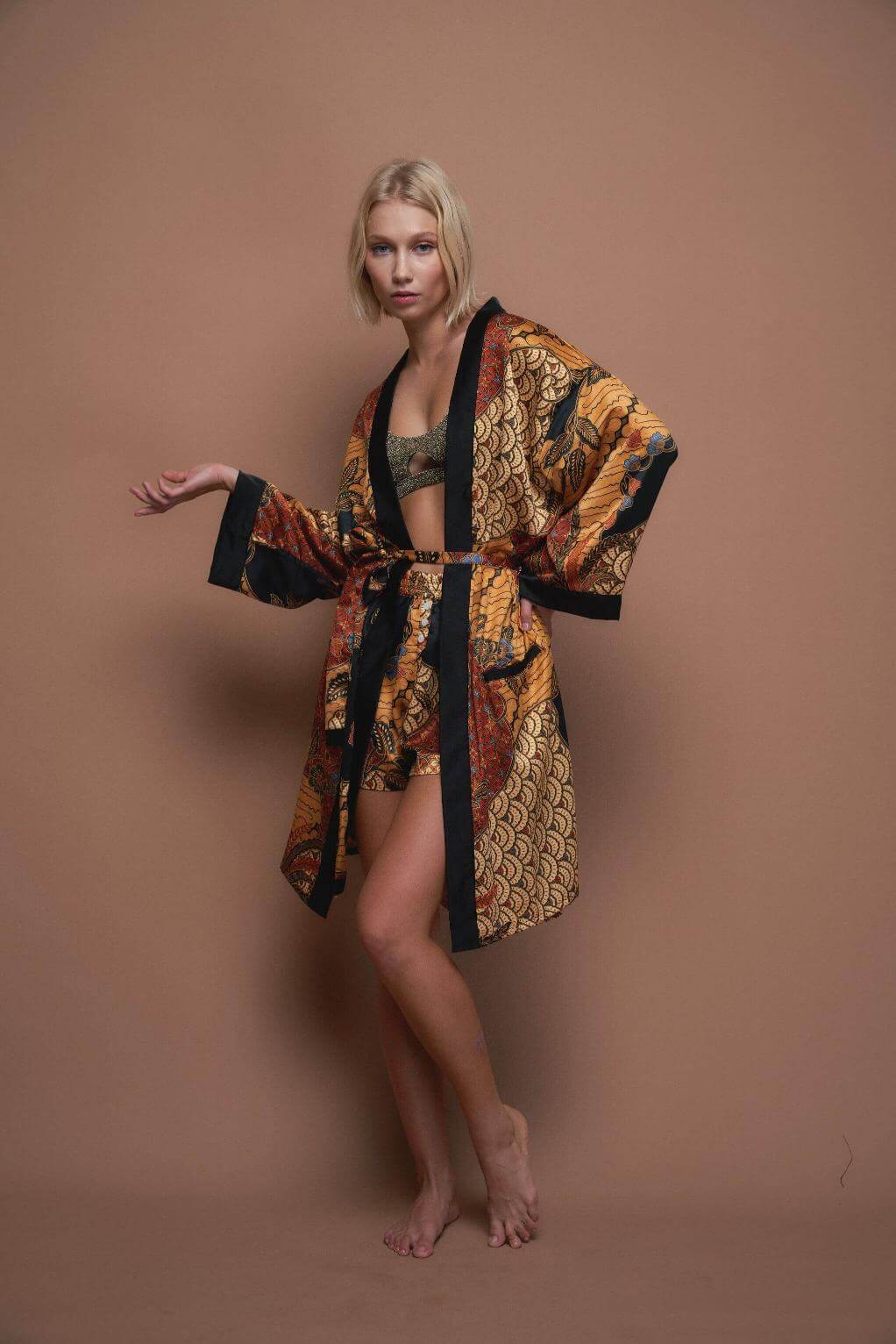 Kimono, The Budaya Black, handcrafted, elegance, grace, comfort, sensuality, satin, silk, luxury, unisex, bali, batik, timeless, sophistication, fashion